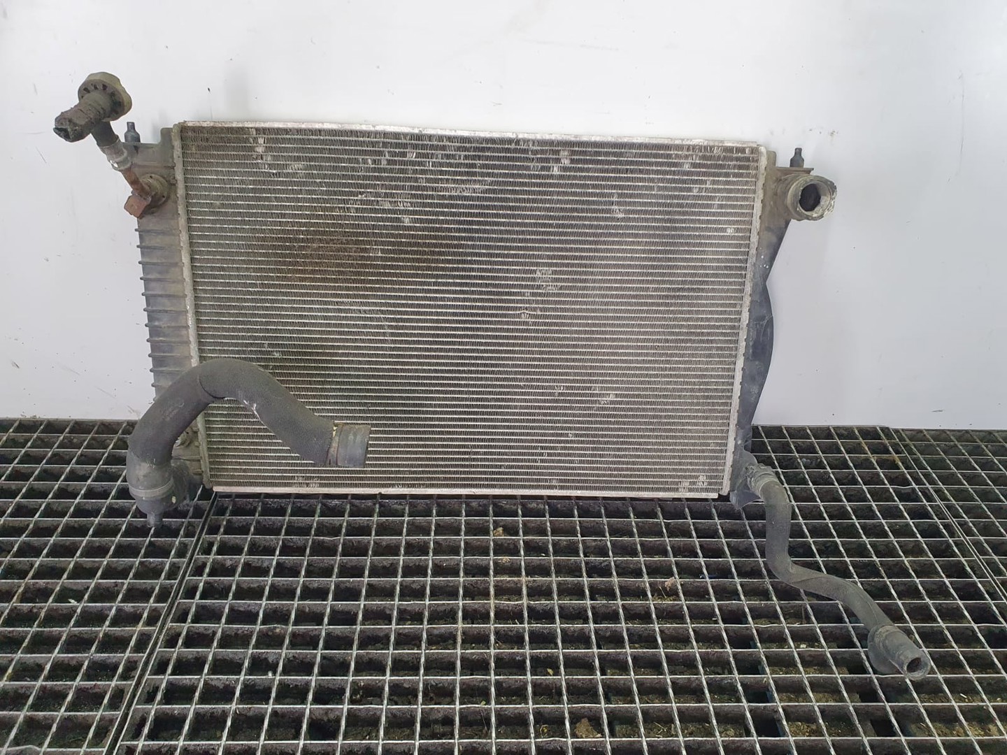 Radiator apa Volkswagen Golf Plus 1 (2004 - 2009)
