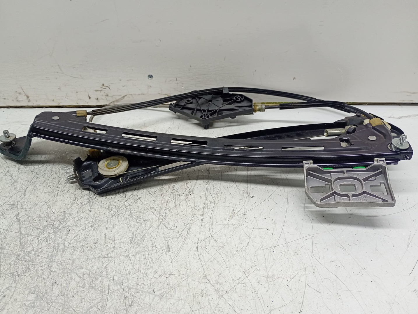 Macara geam stanga spate 3C8839461k Volkswagen Passat CC 1 (2008 - 2012)