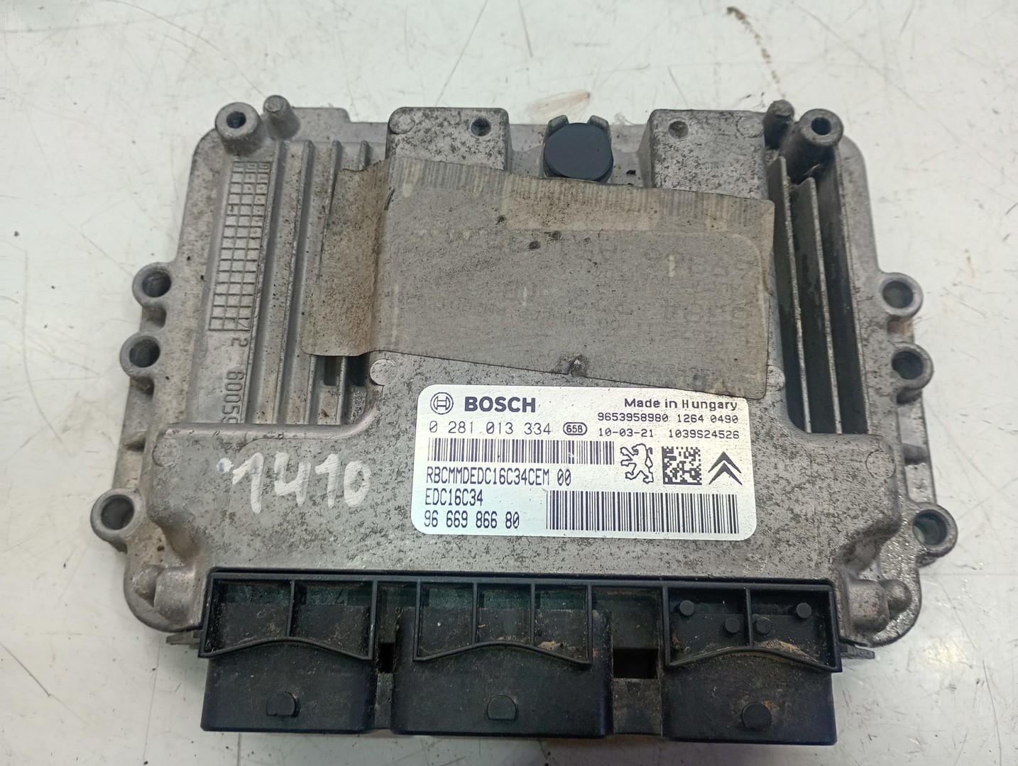 Calculator motor ECU 9666986680 Peugeot 3008 1 (2010 - 2013)