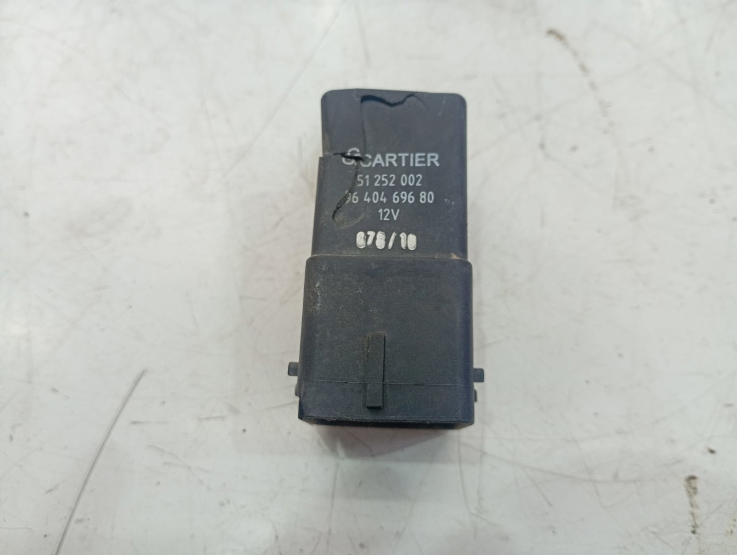 Releu bujii incandescente 9640469680 Peugeot 3008 1 (2010 - 2013)