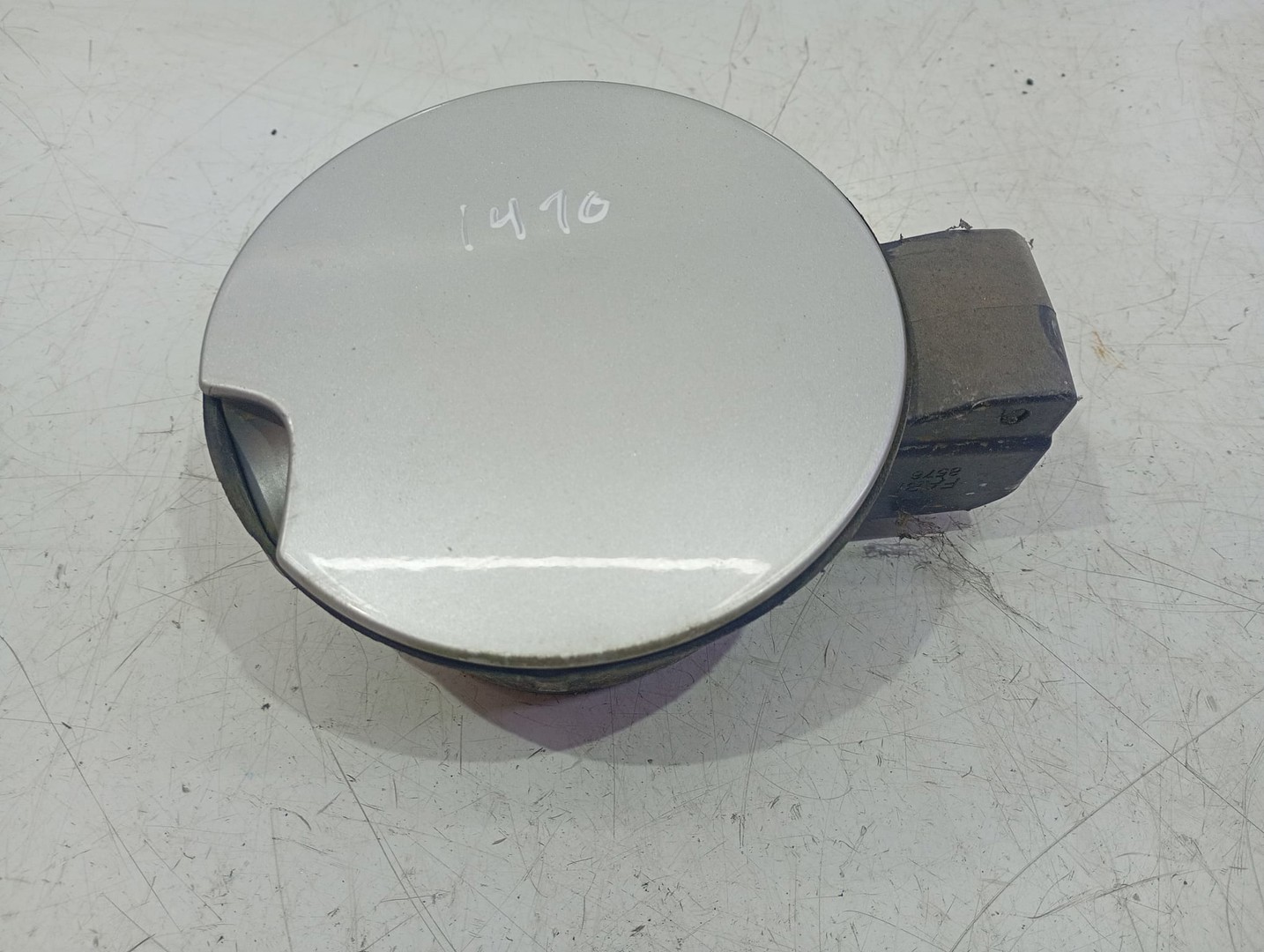 Usita rezervor 9682803280 Peugeot 3008 1 (2010 - 2013)