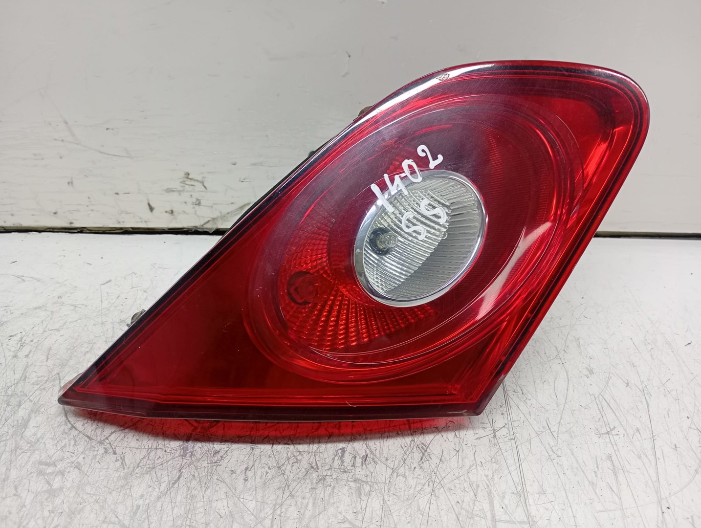 Stop stanga 3C8945093F Volkswagen Passat CC 1 (2008 - 2012)