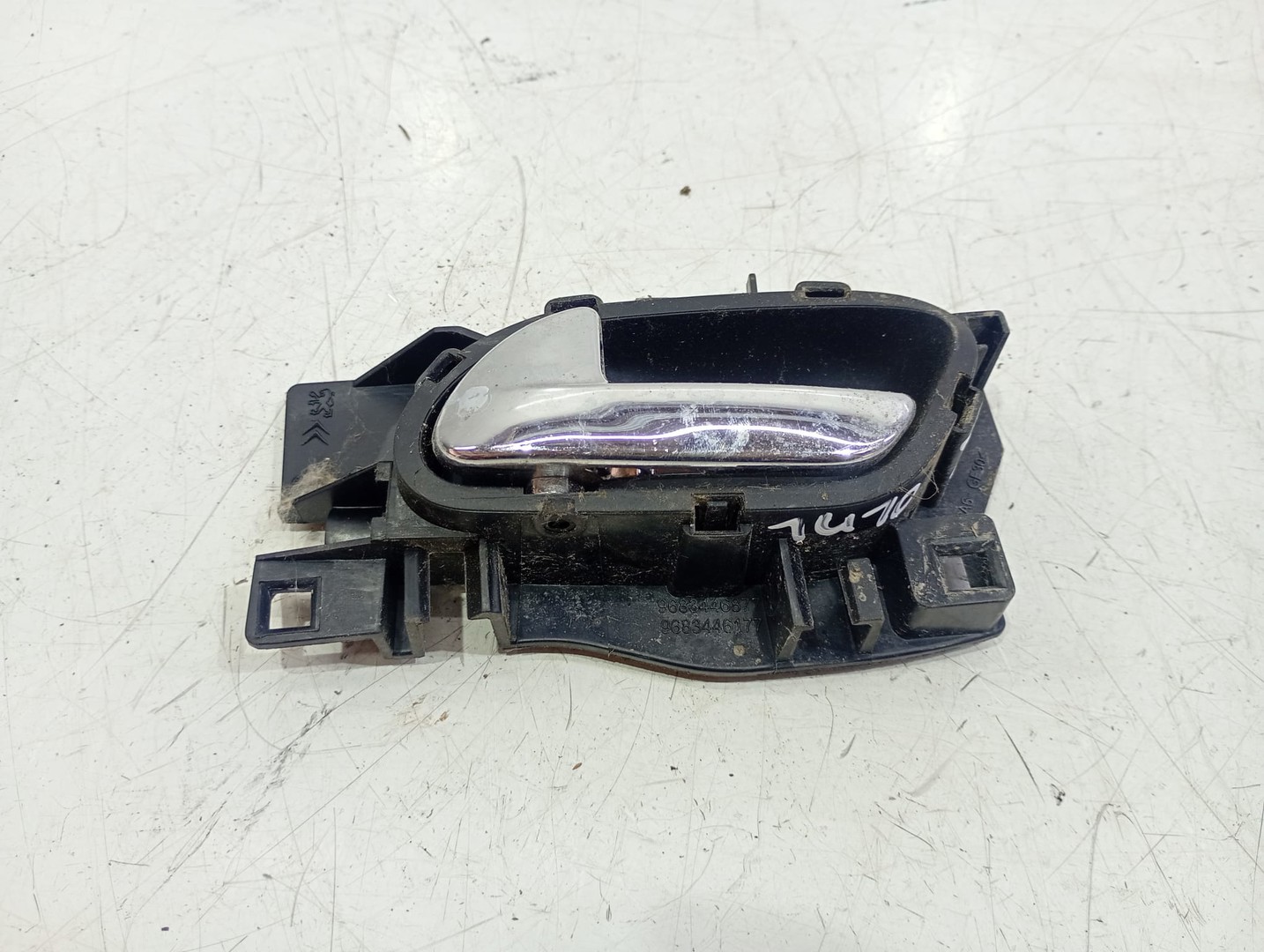 Maner interior 9683446877 Peugeot 3008 1 (2010 - 2013)