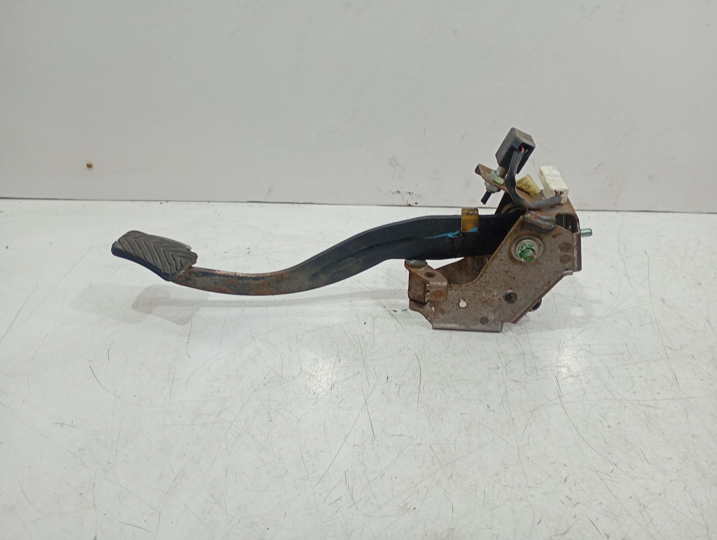 Pedala ambreiaj 328021j200 Hyundai i20 PB (2008 - 2012)