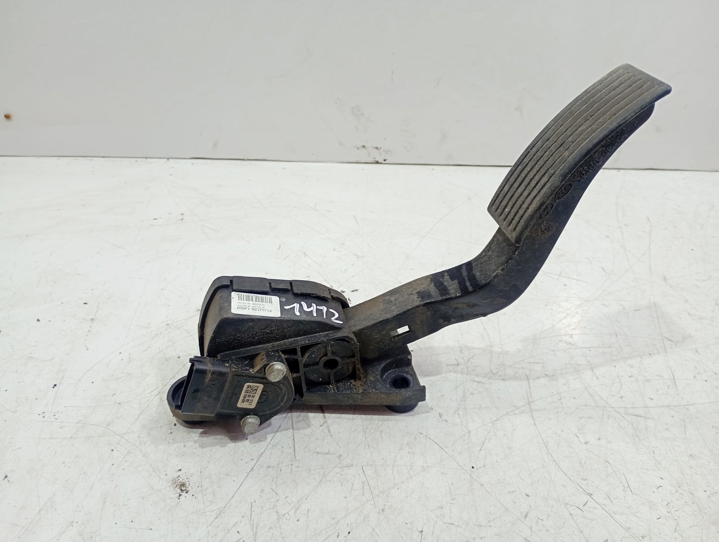 Pedala acceleratie 327271j500 Hyundai i20 PB (2008 - 2012)