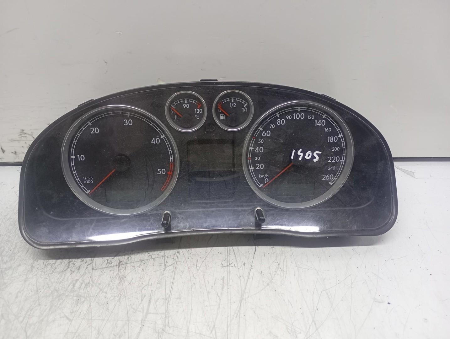 Ceasuri de bord 88311245 Volkswagen Passat B5.5 (facelift) (2000 - 2005)