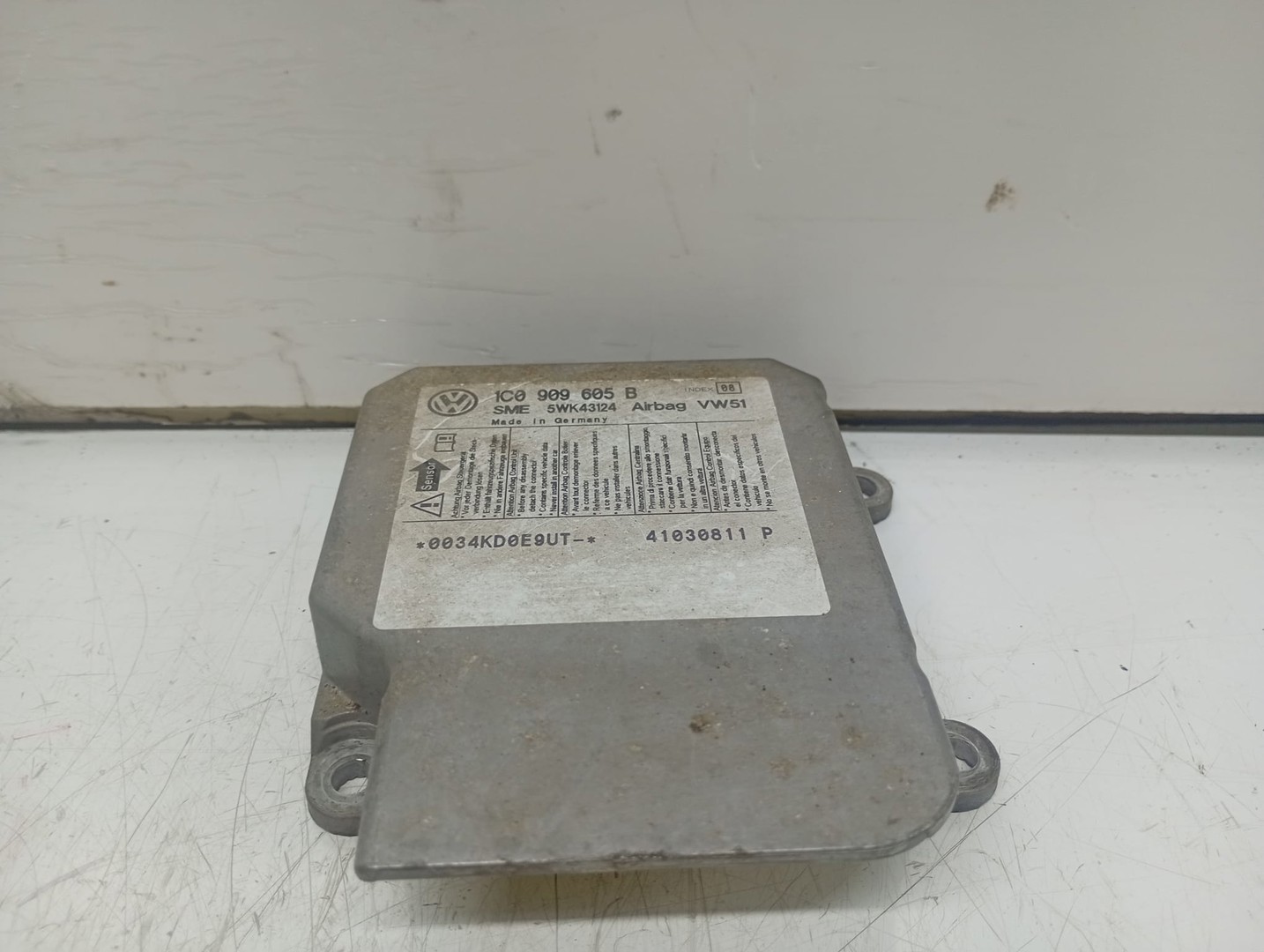 Calculator airbag 1c0909605B Volkswagen Passat B5.5 (facelift) (2000 - 2005)