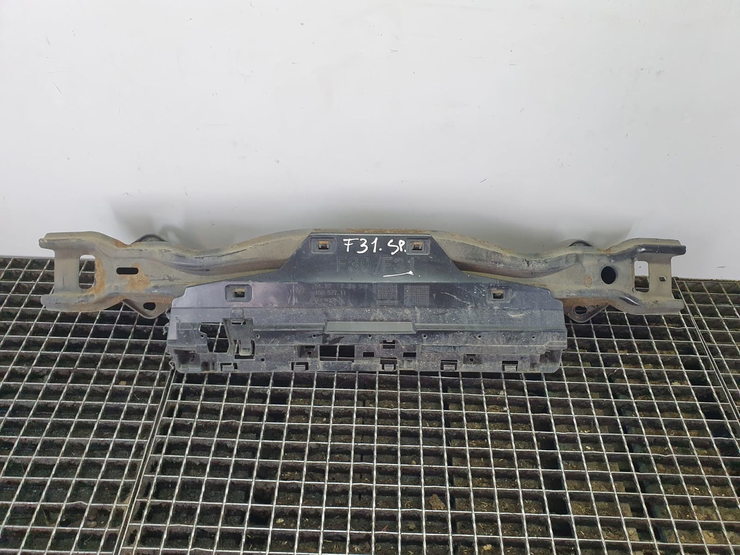 Armatura bara spate 51127256921 BMW Seria 3 F31 (2011 - 2016)