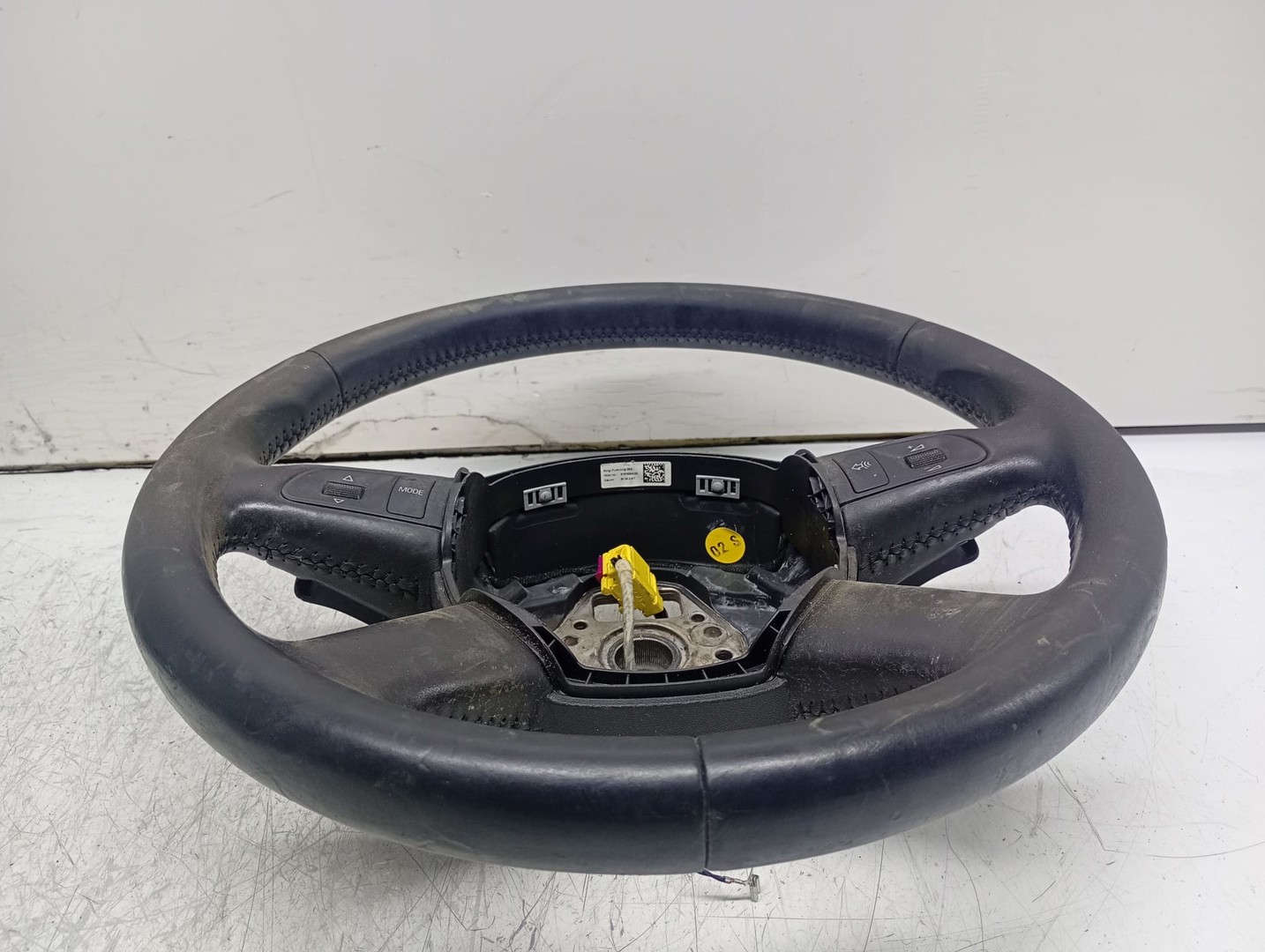 Volan in 4 spite cu comenzi 61678340c00 Audi A6 4F/C6 (2004 - 2008)