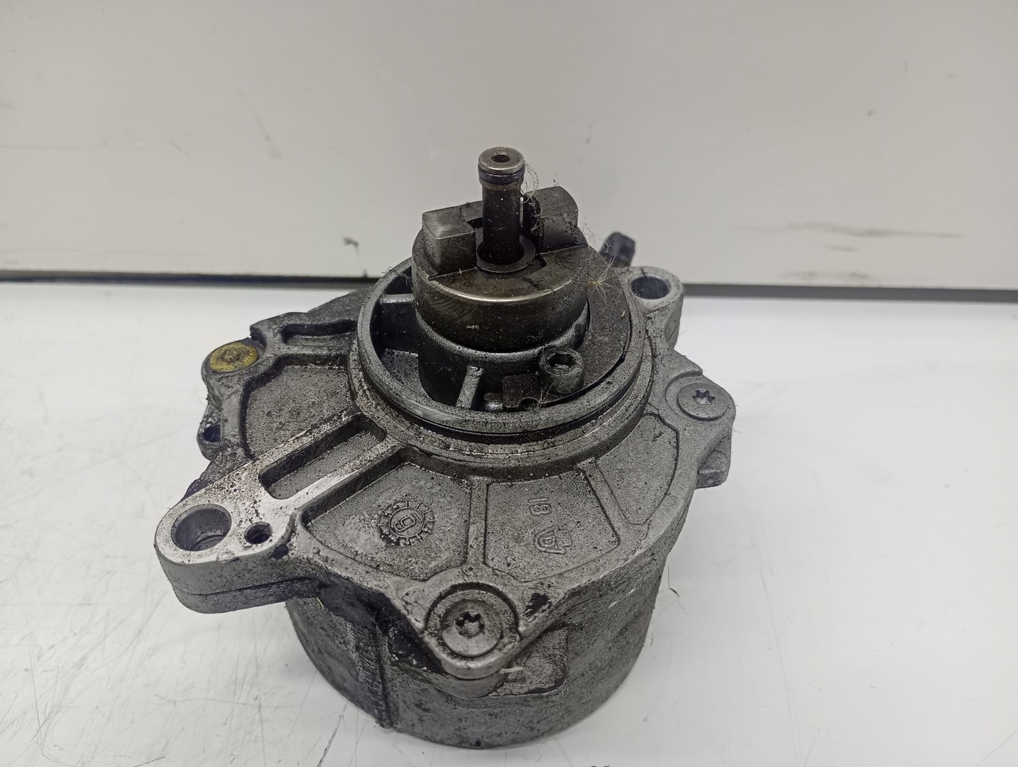 Pompa vacuum A6282300065 Mercedes Benz ML W164 (2005 - 2008)