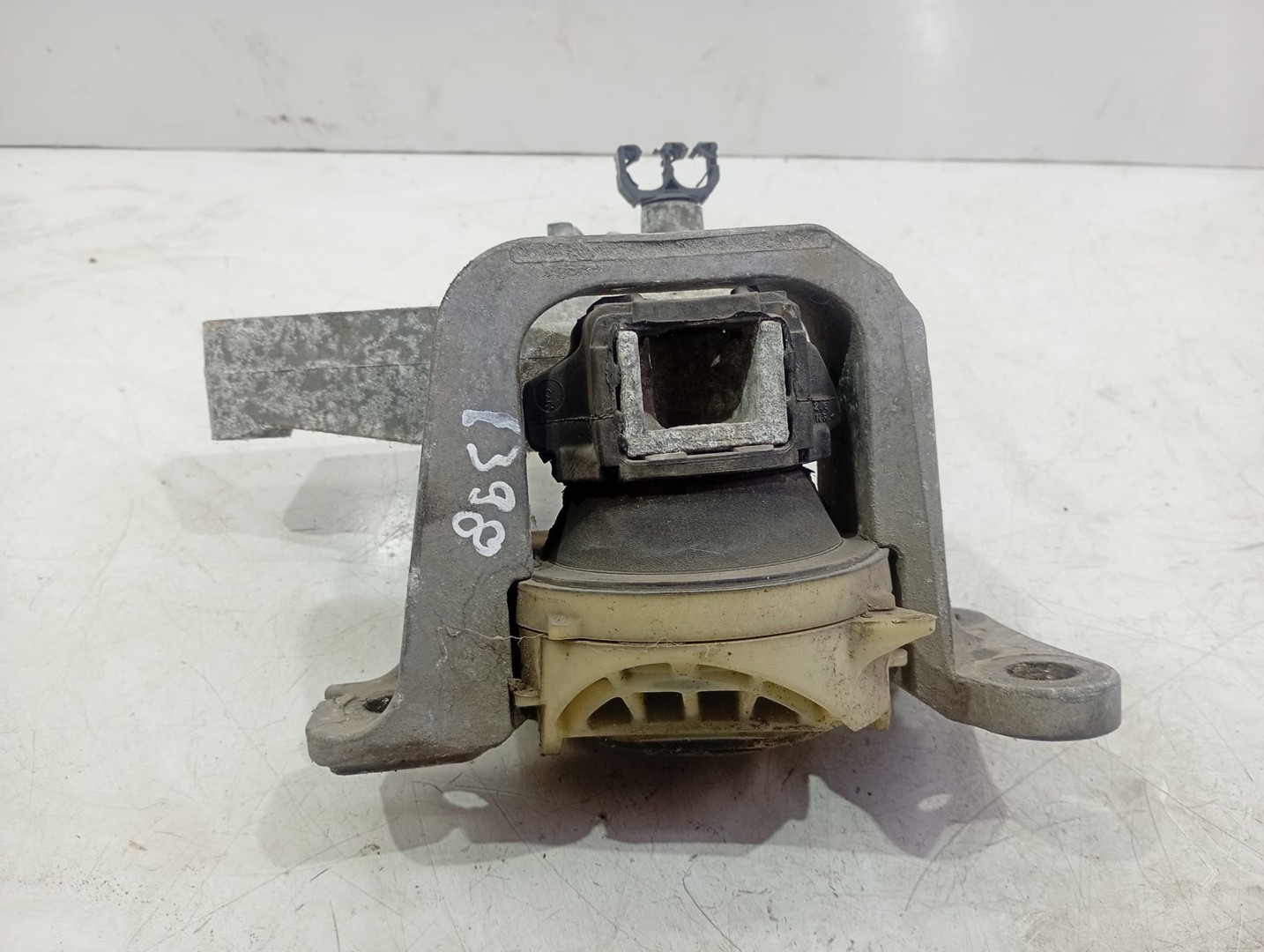 Suport motor 326e28c Renault Megane 3 (2008 - 2014)