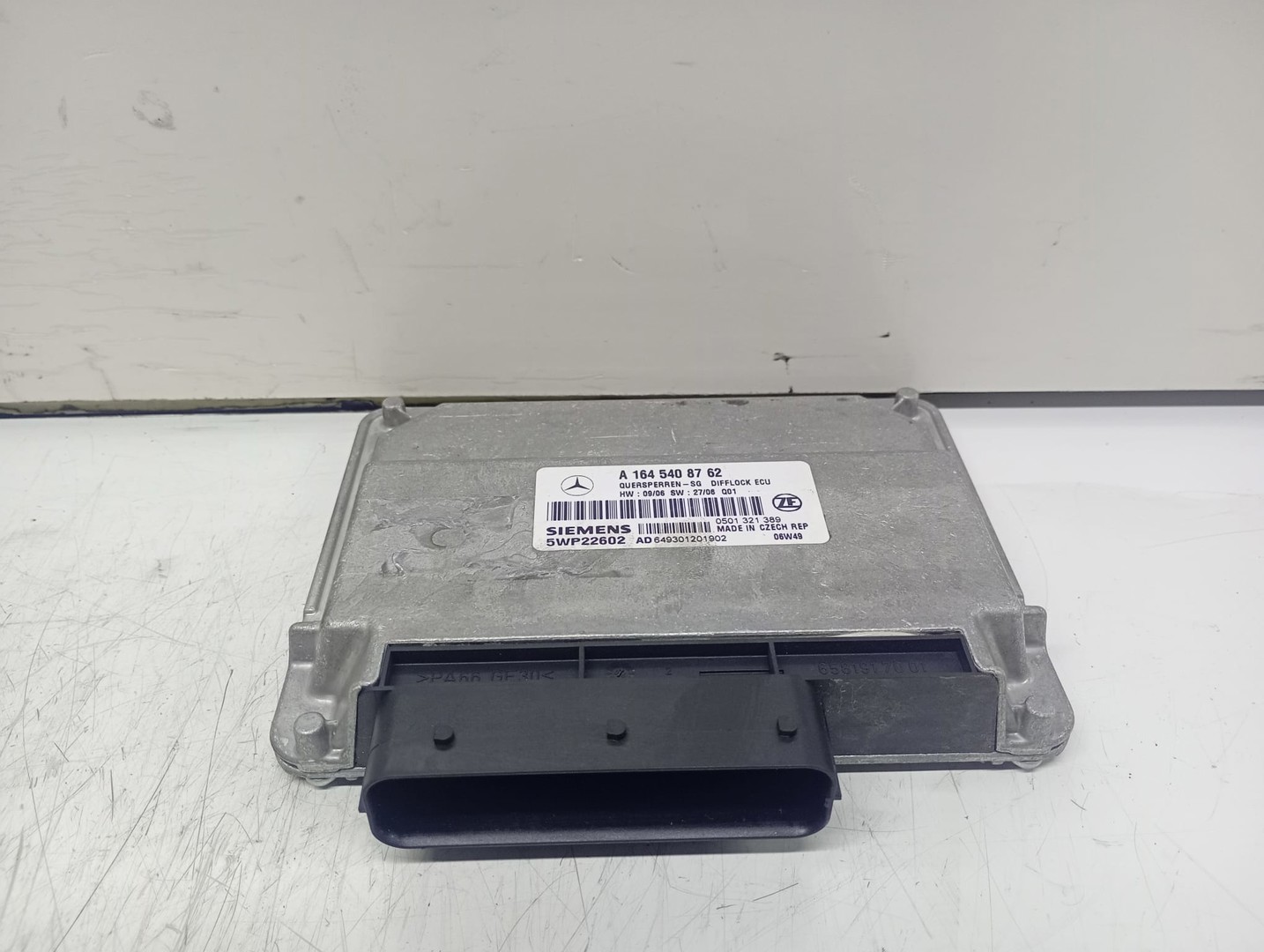 Calculator motor ECU A1645408762 Mercedes Benz ML W164 (2005 - 2008)