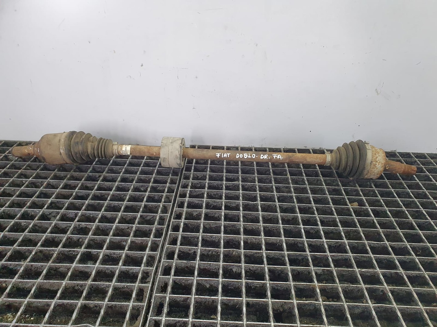 Planetara dreapta fata 52056183 Fiat Doblo 2 (2009 - 2015)