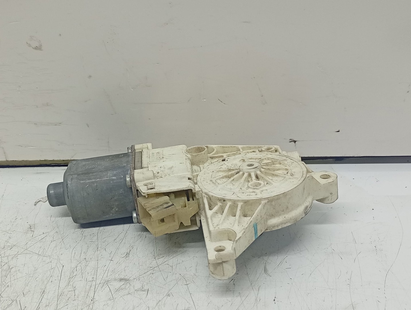 Motoras geam stanga spate A2518200108 Mercedes Benz ML W164 (2005 - 2008)