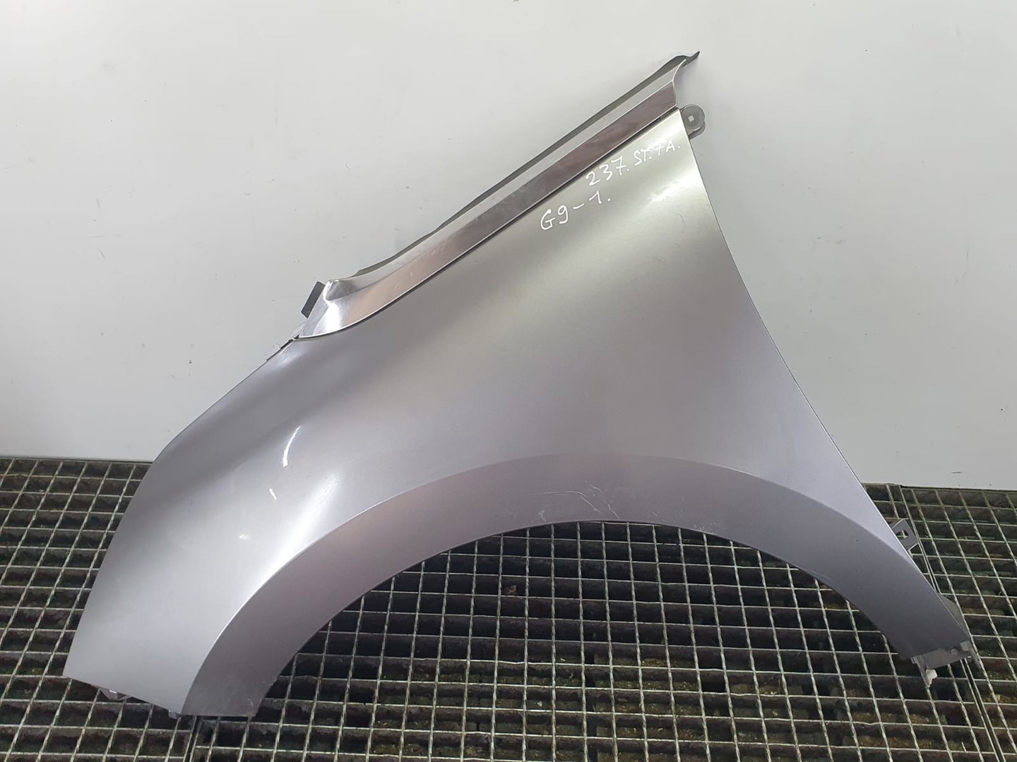 Aripa stanga fata Renault Espace 5 (2015 - 2019)