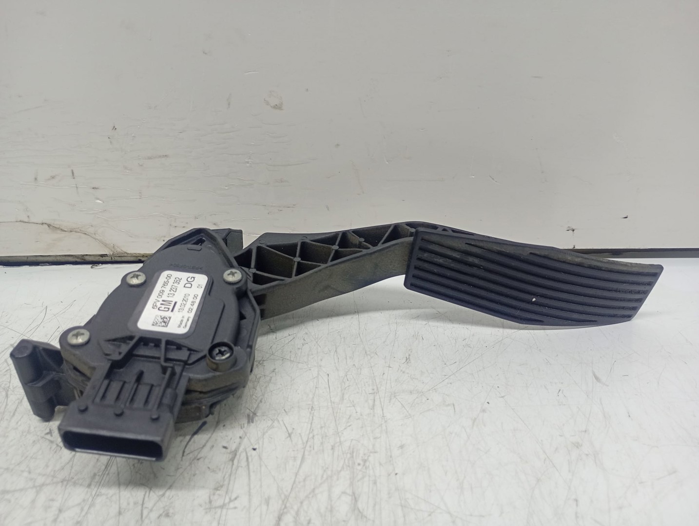 Pedala acceleratie 13237352 Opel Insignia A (2008 - 2014)