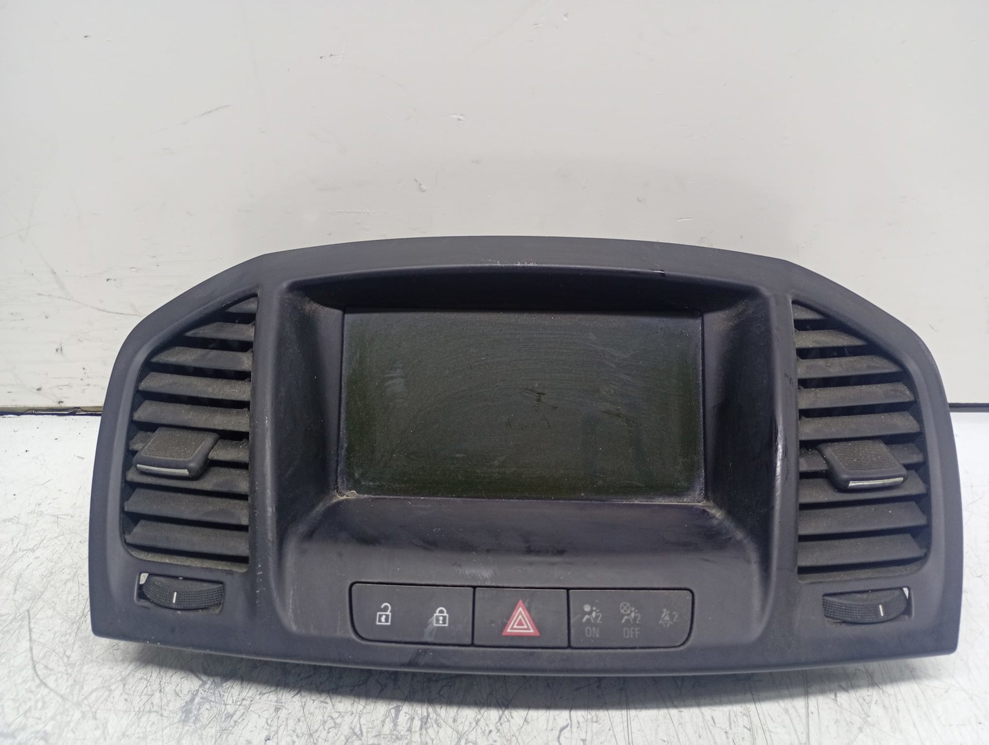 Display bord 13223793 Opel Insignia A (2008 - 2014)
