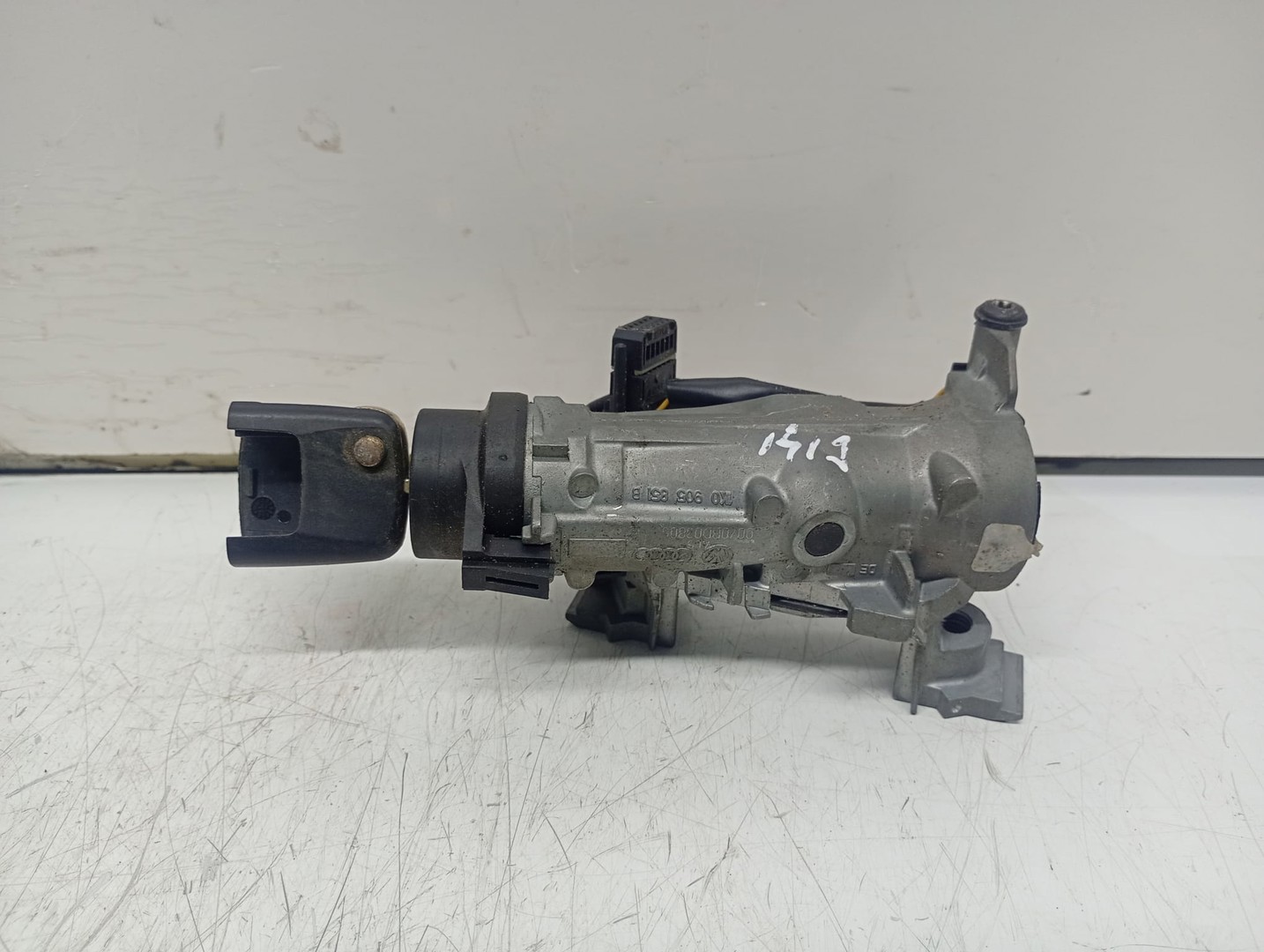 Contact cu cheie 1K0905851B Volkswagen Caddy 3 (2004 - 2010)