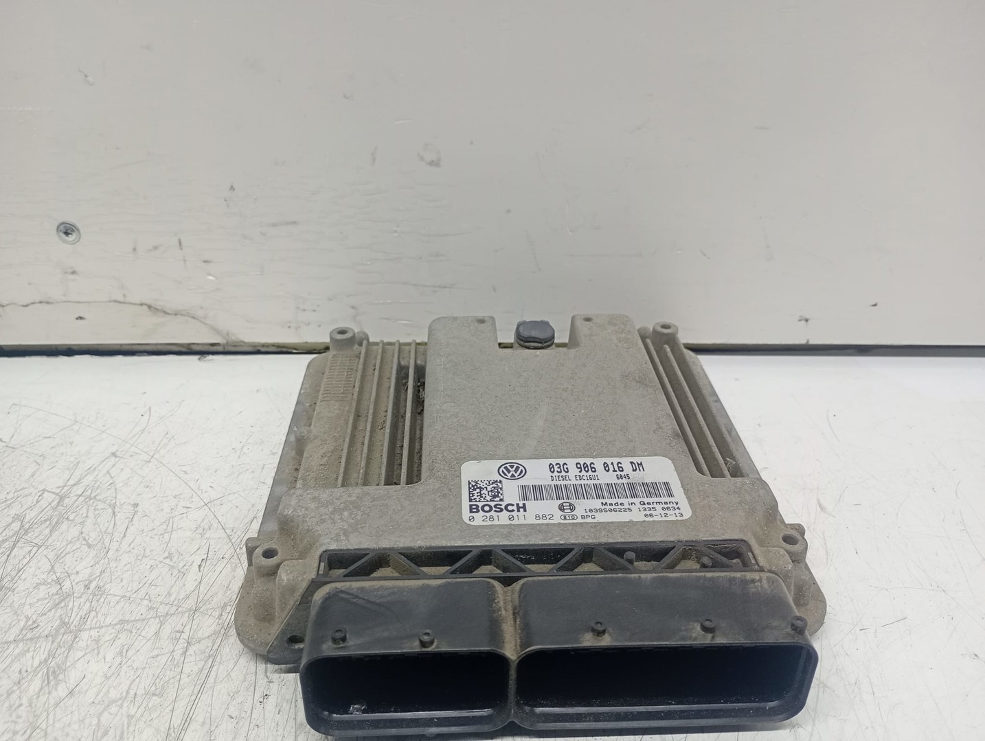 Calculator motor ECU 03G906016DM Volkswagen Caddy 3 (2004 - 2010)