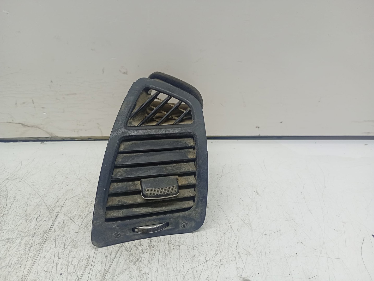 Grila ventilatie 97480-2p000 Kia Sorento 2 (facelift) (2012 - 2020)