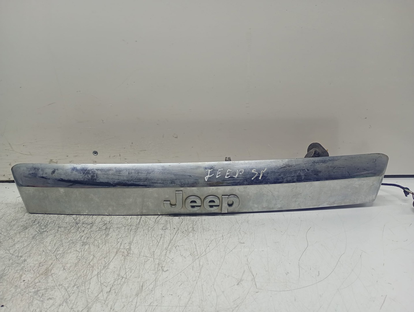 Ornament haion 55369088AC Jeep Commander 1 (2006 - 2010)