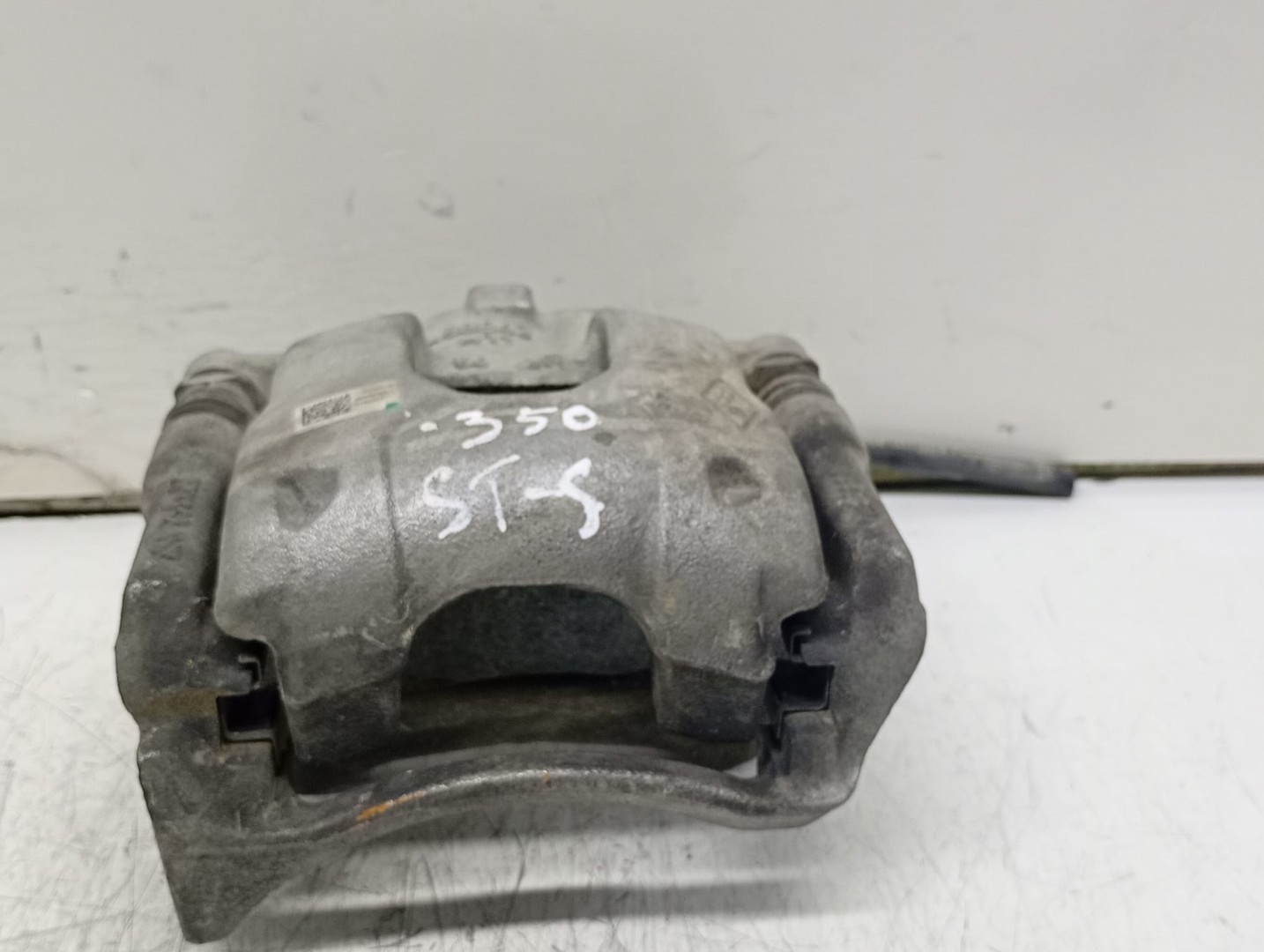 Etrier stanga spate 410109513R Dacia Jogger 1 (2021 - 2022)