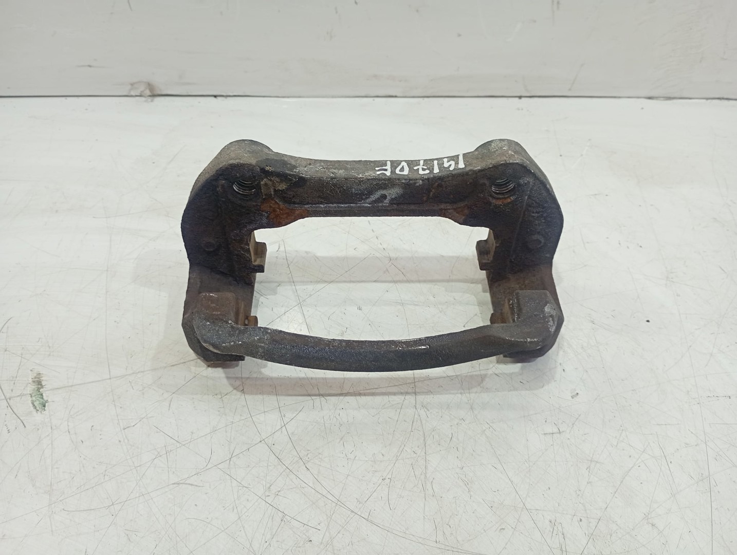 Suport etrier dreapta fata Volkswagen Caddy 3 (2004 - 2010)