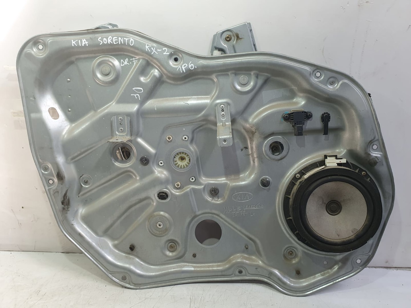 Macara geam dreapta fata 96330-2p300 Kia Sorento 2 (facelift) (2012 - 2020)
