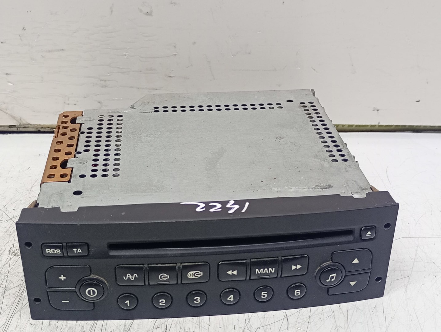 Radio cd 96514684xT00 Peugeot 206 1 (facelift) (2002 - 2009)