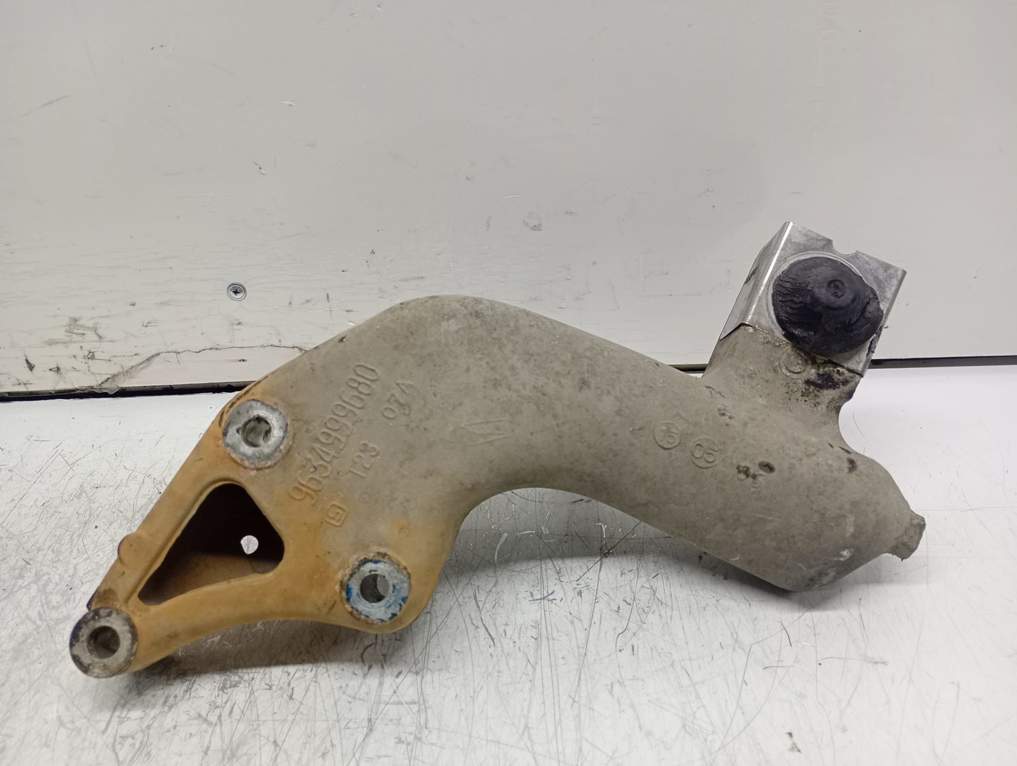 Suport motor 9634999680 Peugeot 206 1 (facelift) (2002 - 2009)