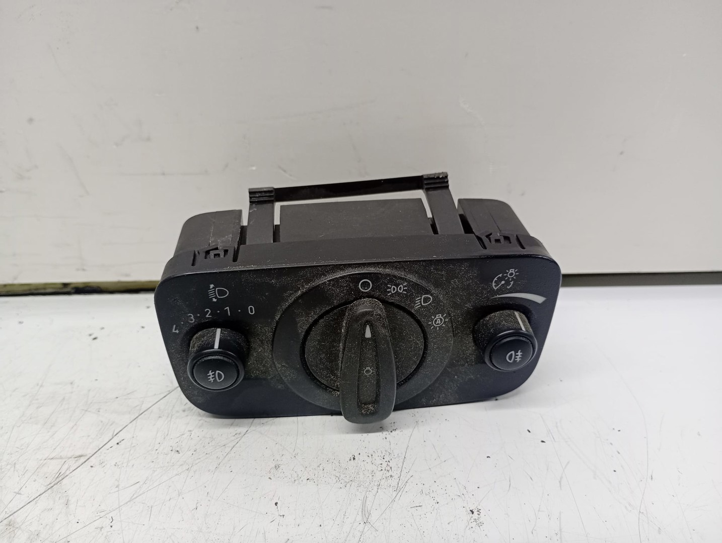 Bloc lumini AV6T13A024CC Ford Kuga 2 (2013 - 2020)