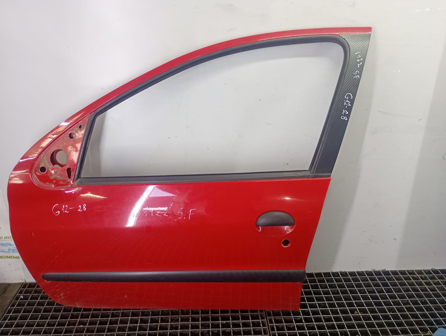 Usa stanga fata Peugeot 206 1 (facelift) (2002 - 2009)