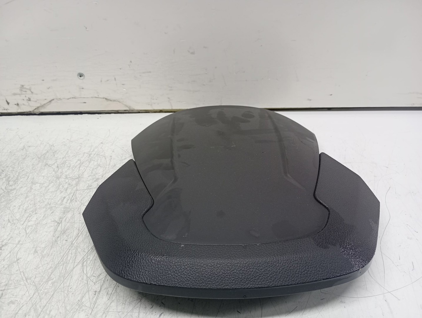 Ornament interior AM51-R045N42-BDw Ford Kuga 2 (2013 - 2020)