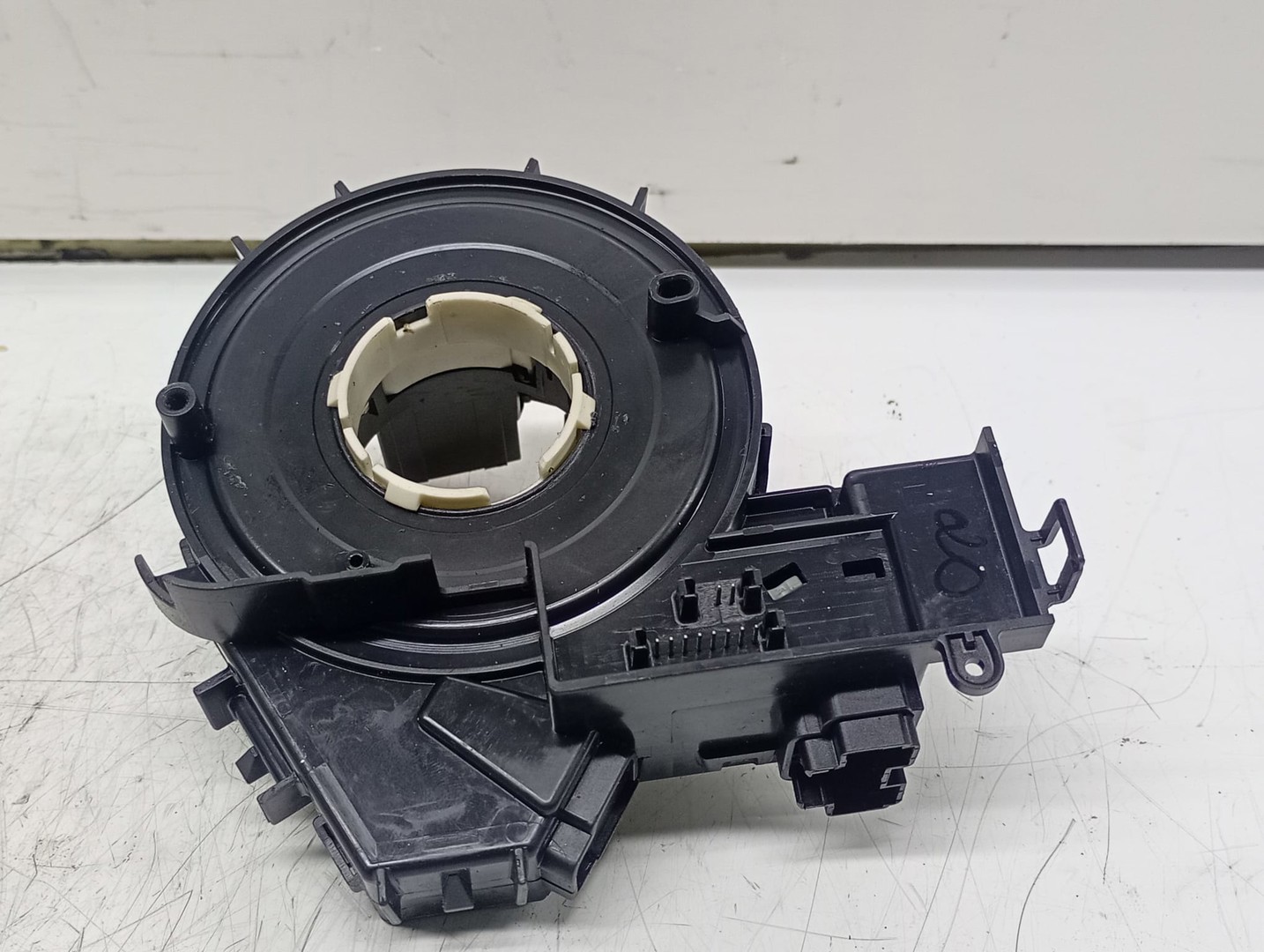 Spira volan BM5T-14A664-CD Ford Kuga 2 (2013 - 2020)