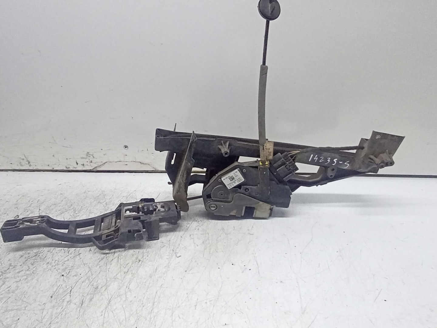 Broasca stanga spate BM5A-A26413-AE Ford Kuga 2 (2013 - 2020)