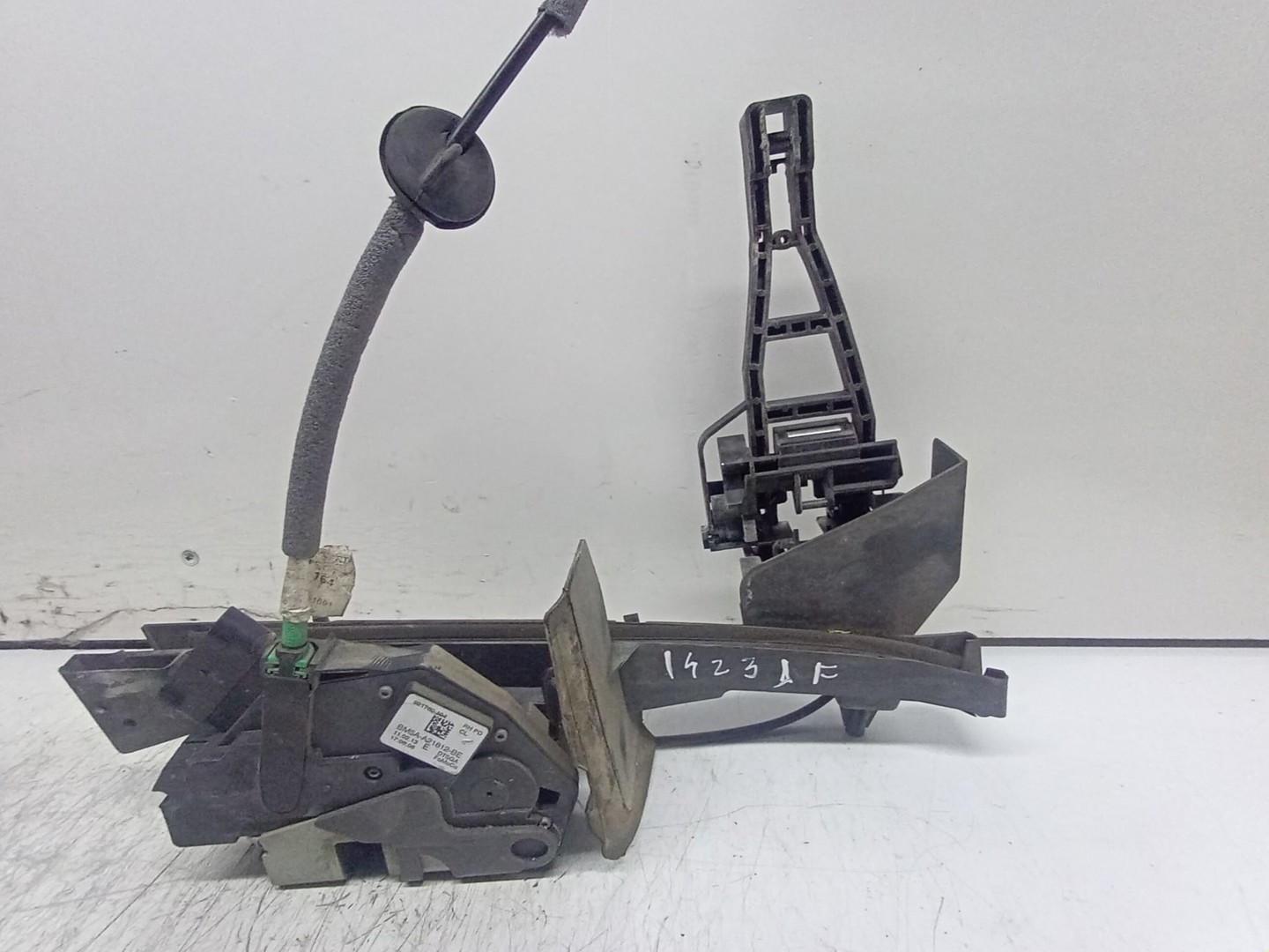 Broasca dreapta fata BM5A-A21812-be Ford Kuga 2 (2013 - 2020)