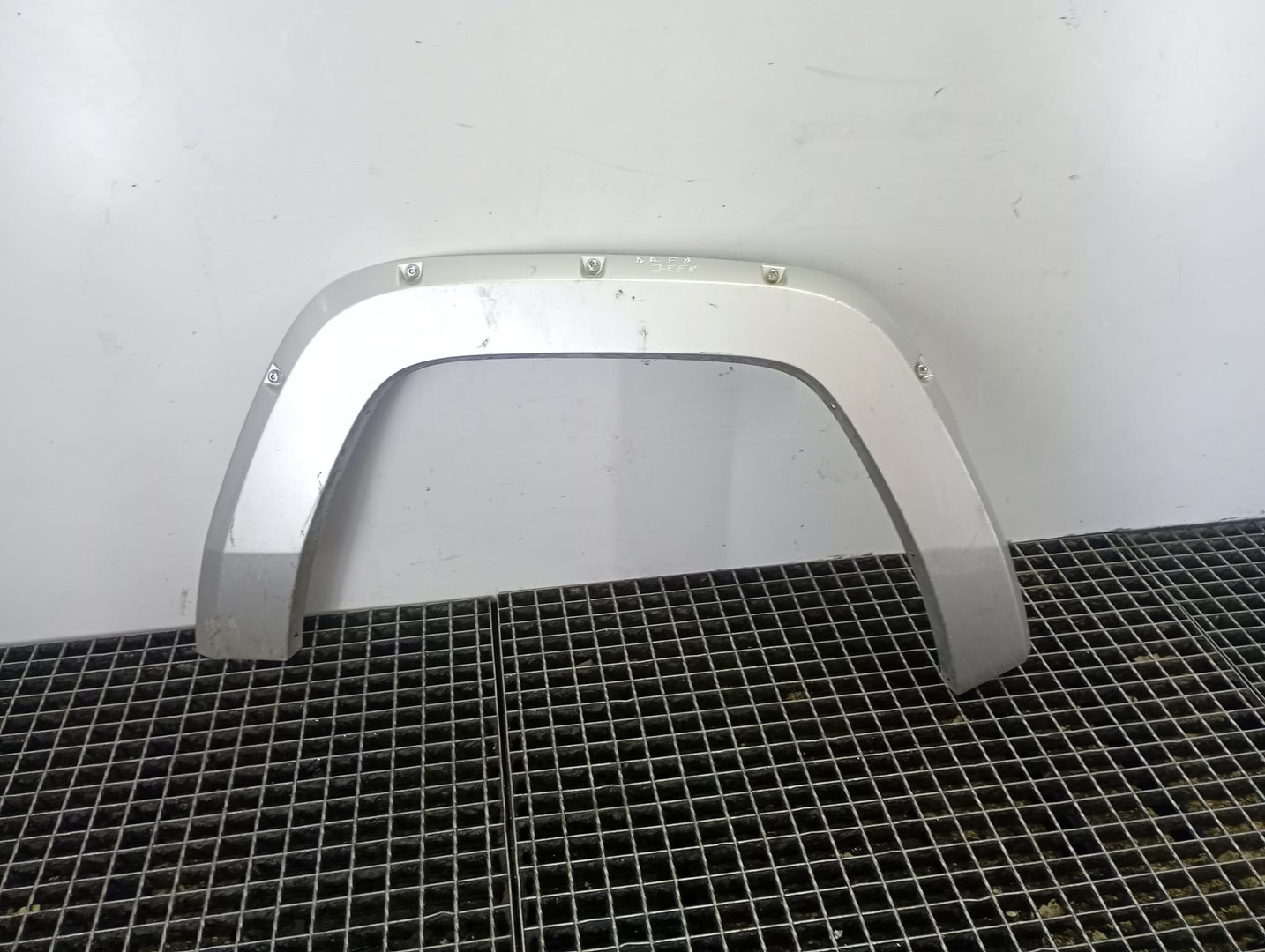 Overfender dreapta fata Jeep Commander 1 (2006 - 2010)