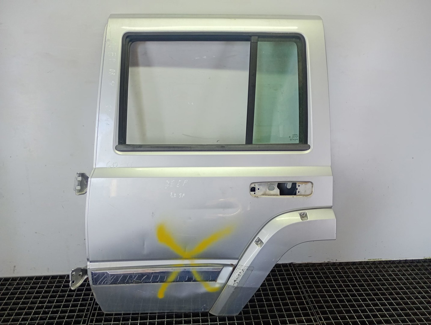 Usa dreapta spate Jeep Commander 1 (2006 - 2010)