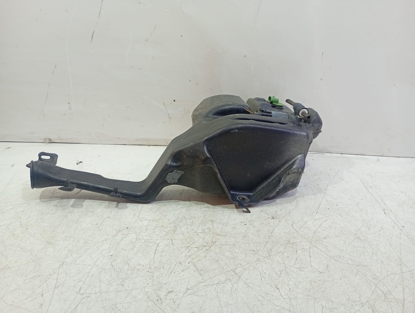 Vas lichid parbriz 55157474 ab Jeep Commander 1 (2006 - 2010)