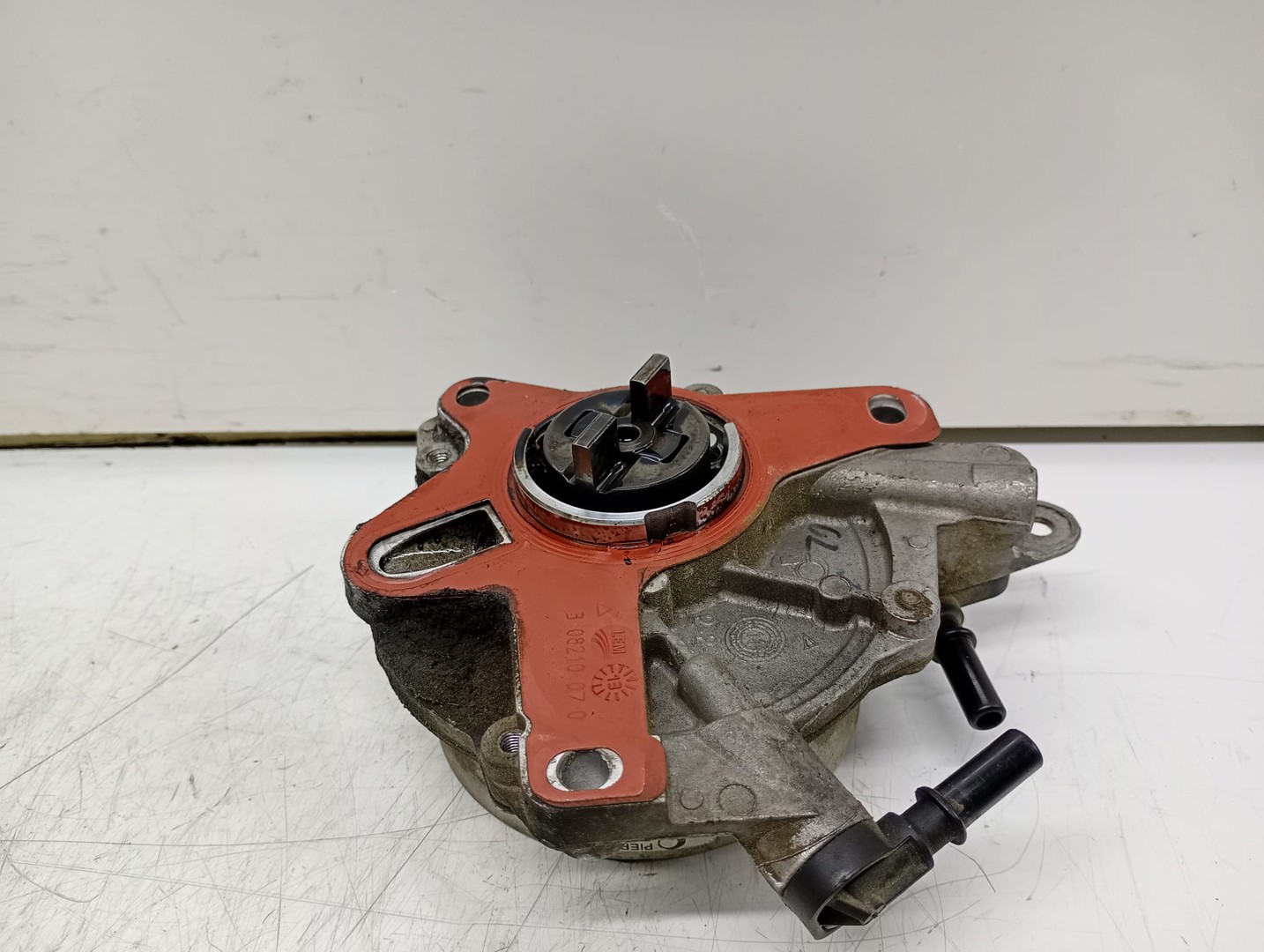 Pompa vacuum 9673836180 Ford Kuga 2 (2013 - 2020)
