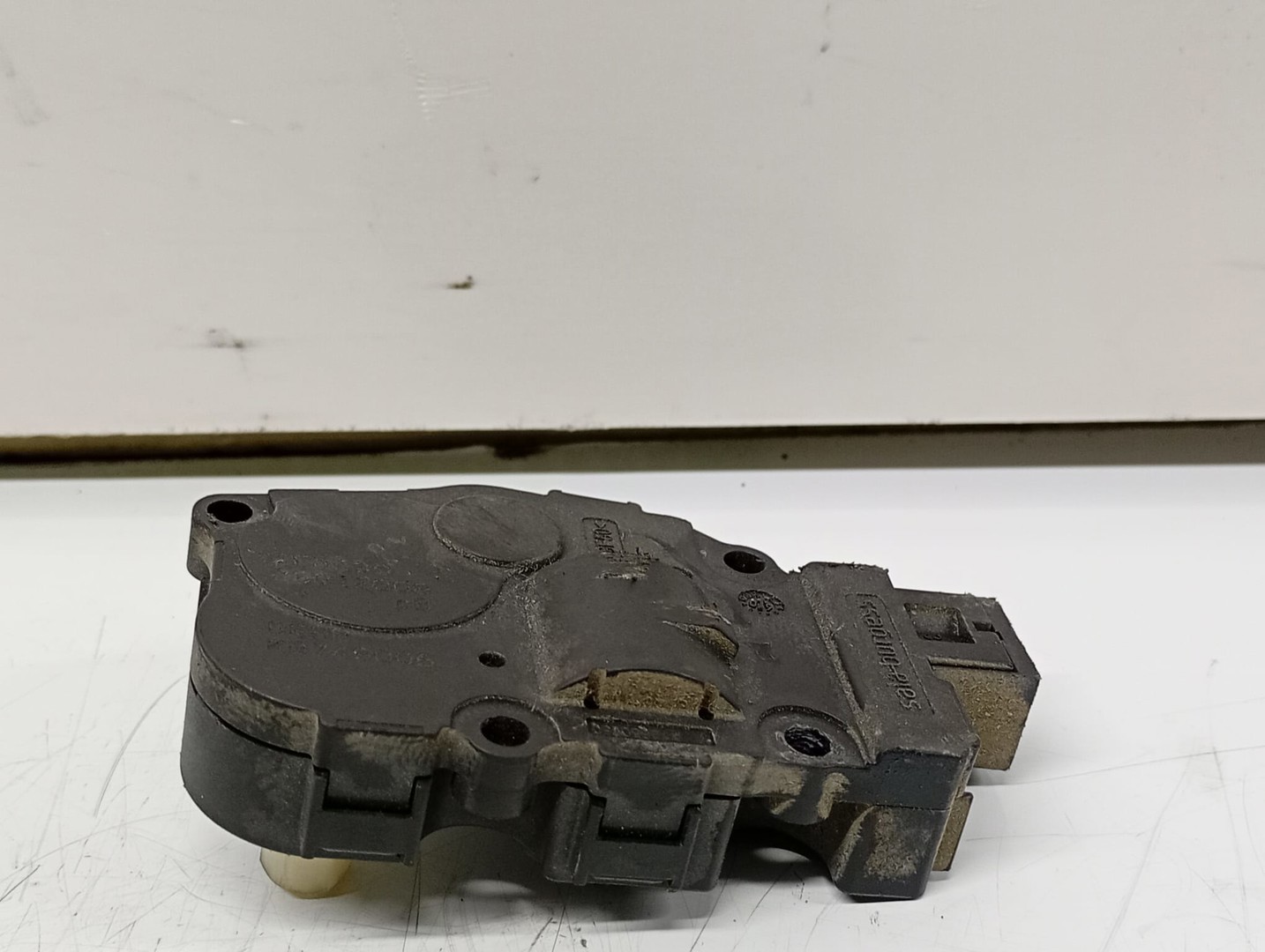 Motoras clapeta mixaj aer k9749005 Audi A4 B8/8K (2007 - 2011)