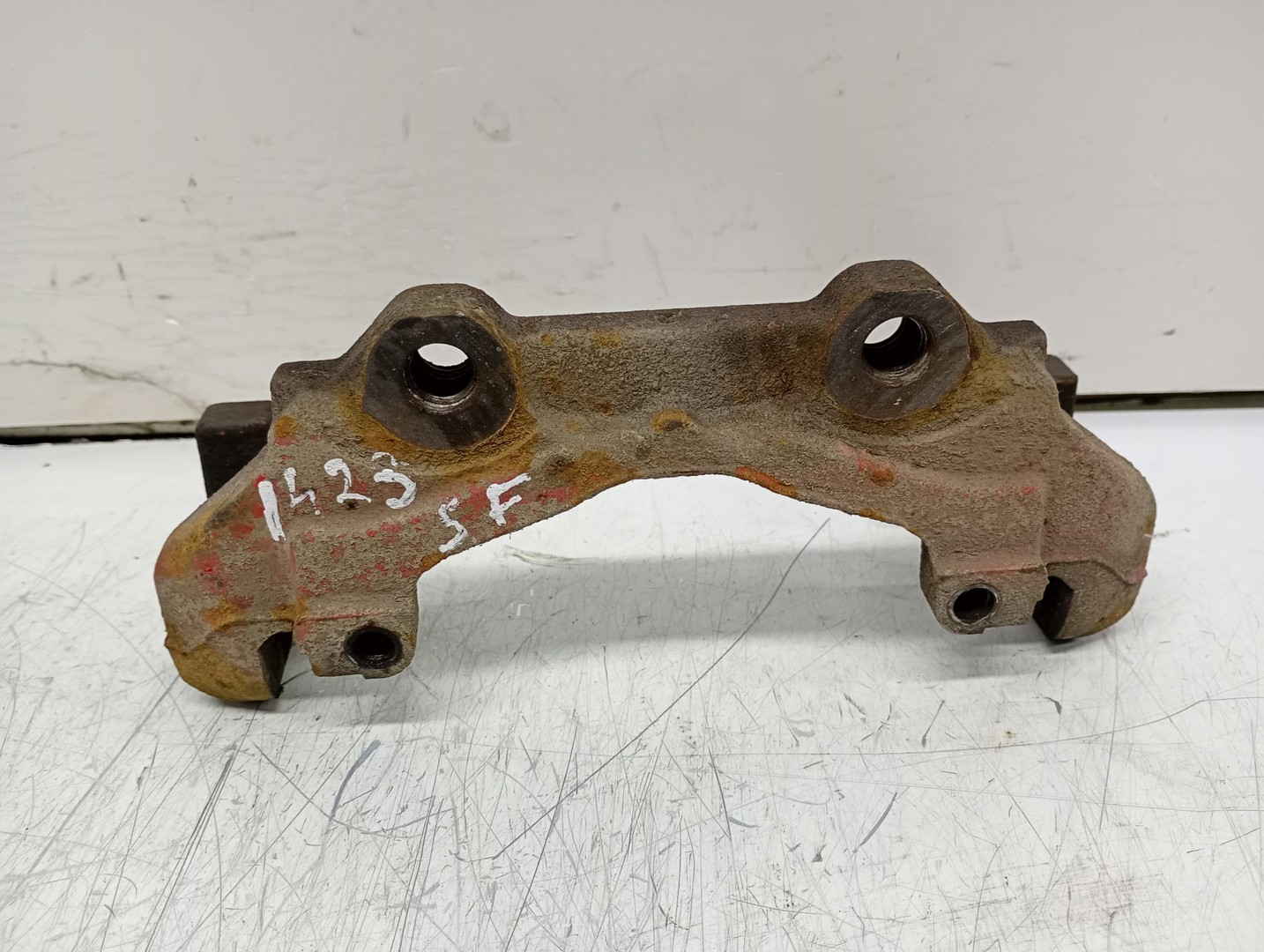 Suport etrier Ford Kuga 2 (2013 - 2020)