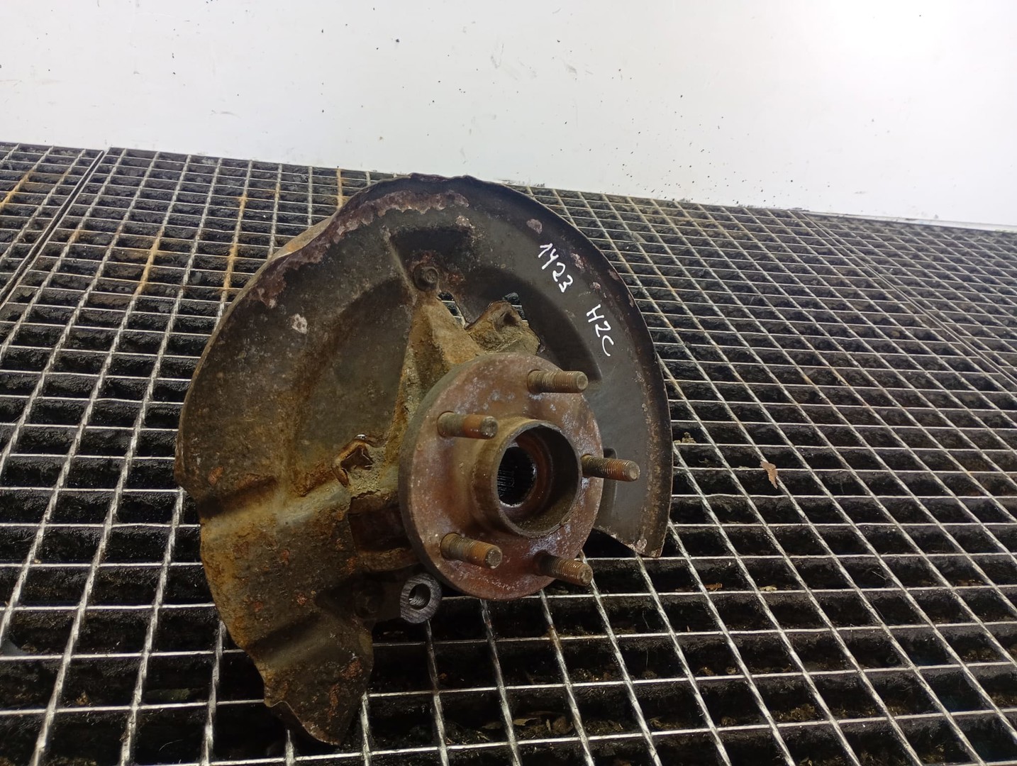 Fuzeta dreapta fata Ford Kuga 2 (2013 - 2020)