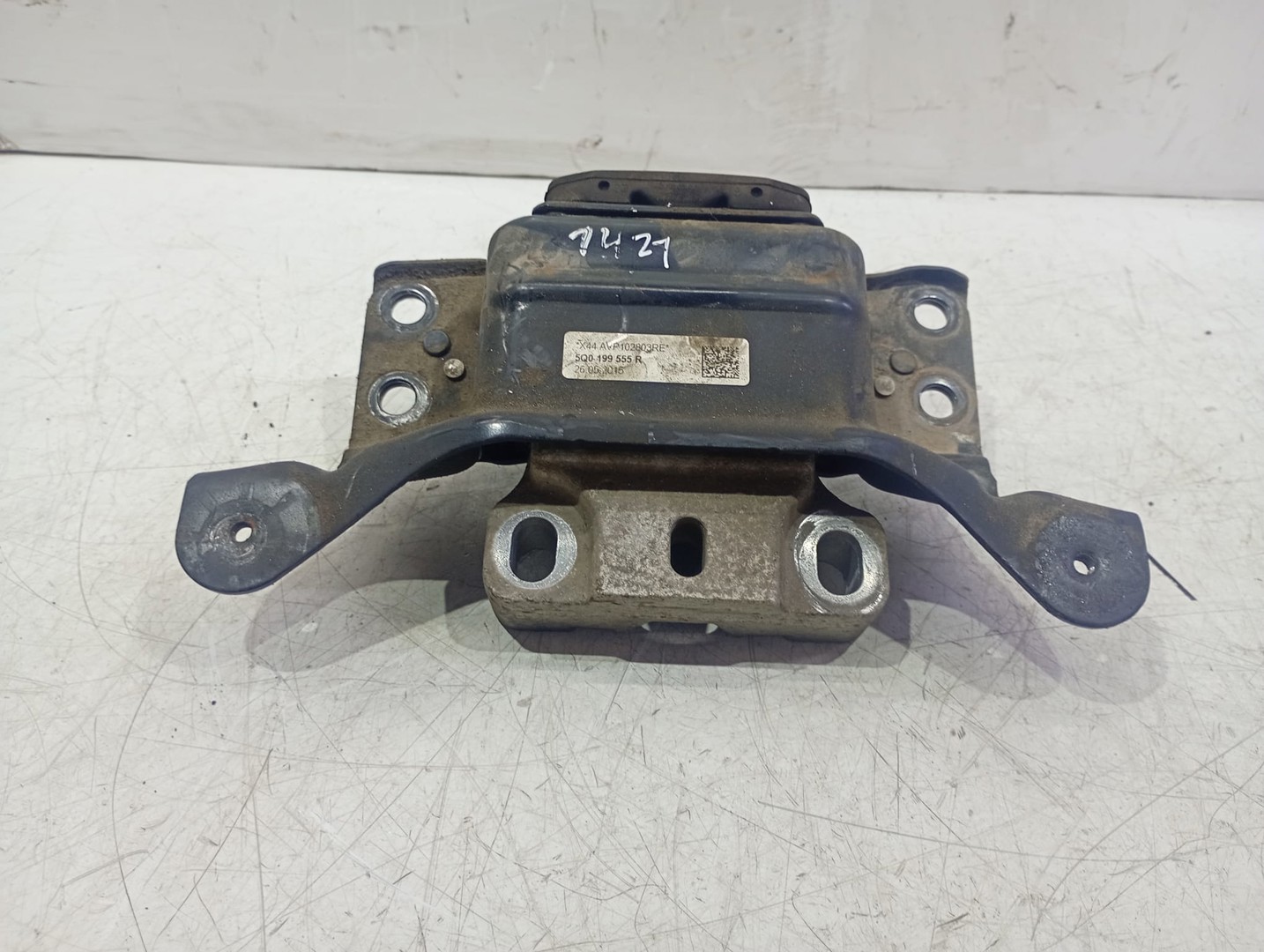Suport cutie viteze 5q0199555r Volkswagen Golf 7 (2012 - 2017)