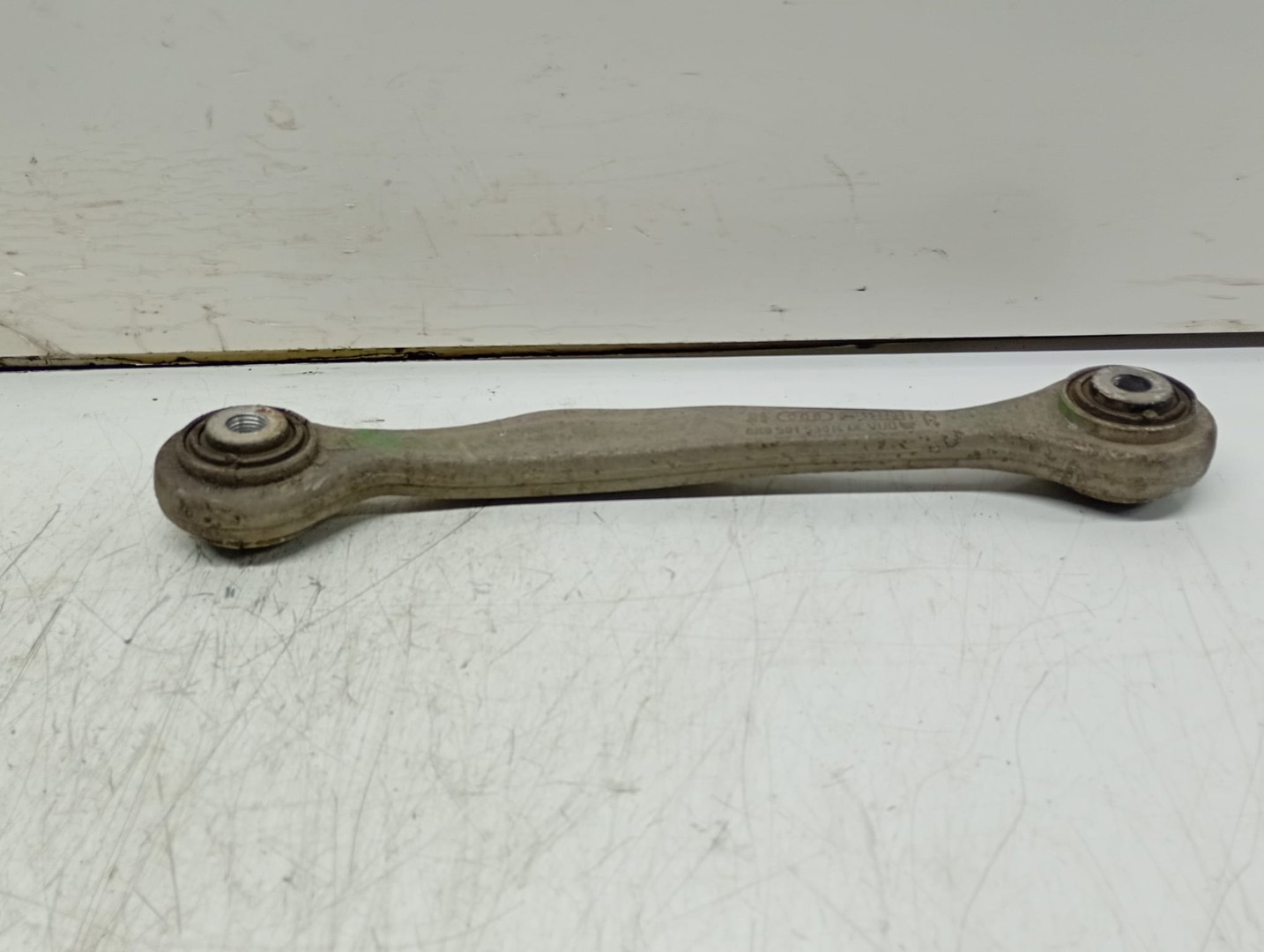 Brat suspensie spate 8K0501530N Audi A5 8T (2007 - 2011)