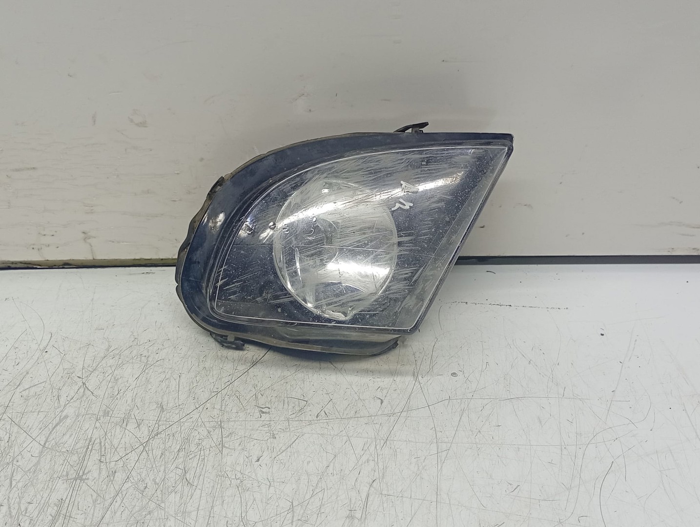 Proiector ceata dreapta 170037-01 Peugeot 607 1 (2000 - 2004)