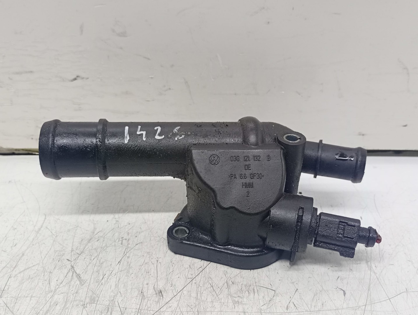 Flansa apa 03G121132 Volkswagen Golf 5 (2003 - 2009)