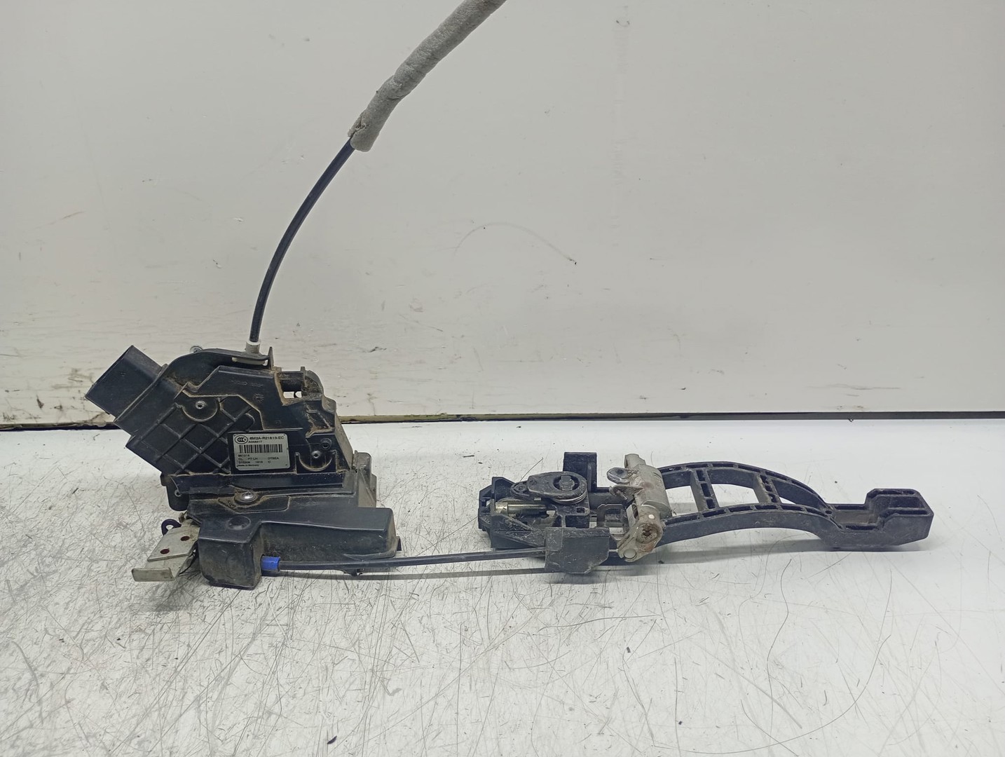 Broasca stanga fata 6M2A-R21813-EC Ford Mondeo MK4 (2007 - 2010)