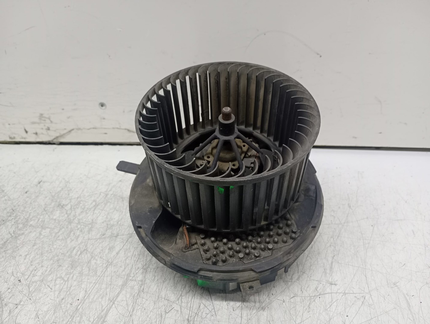 Motoras aeroterma F995427D Volkswagen Golf 5 (2003 - 2009)