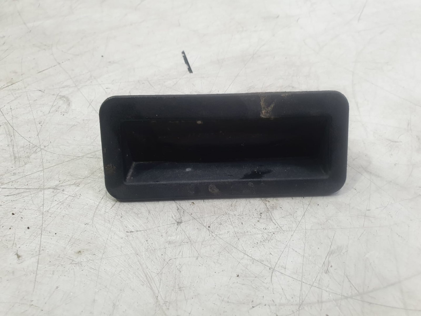 Buton portbagaj 6m5119b514ad Ford Fiesta 6 (facelift) (2013 - 2020)